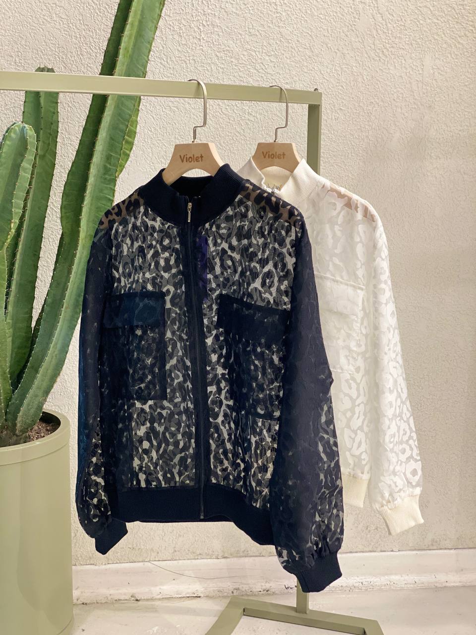 بامبر جکت توری درجه یک با دو طرح پلنگی و ببری